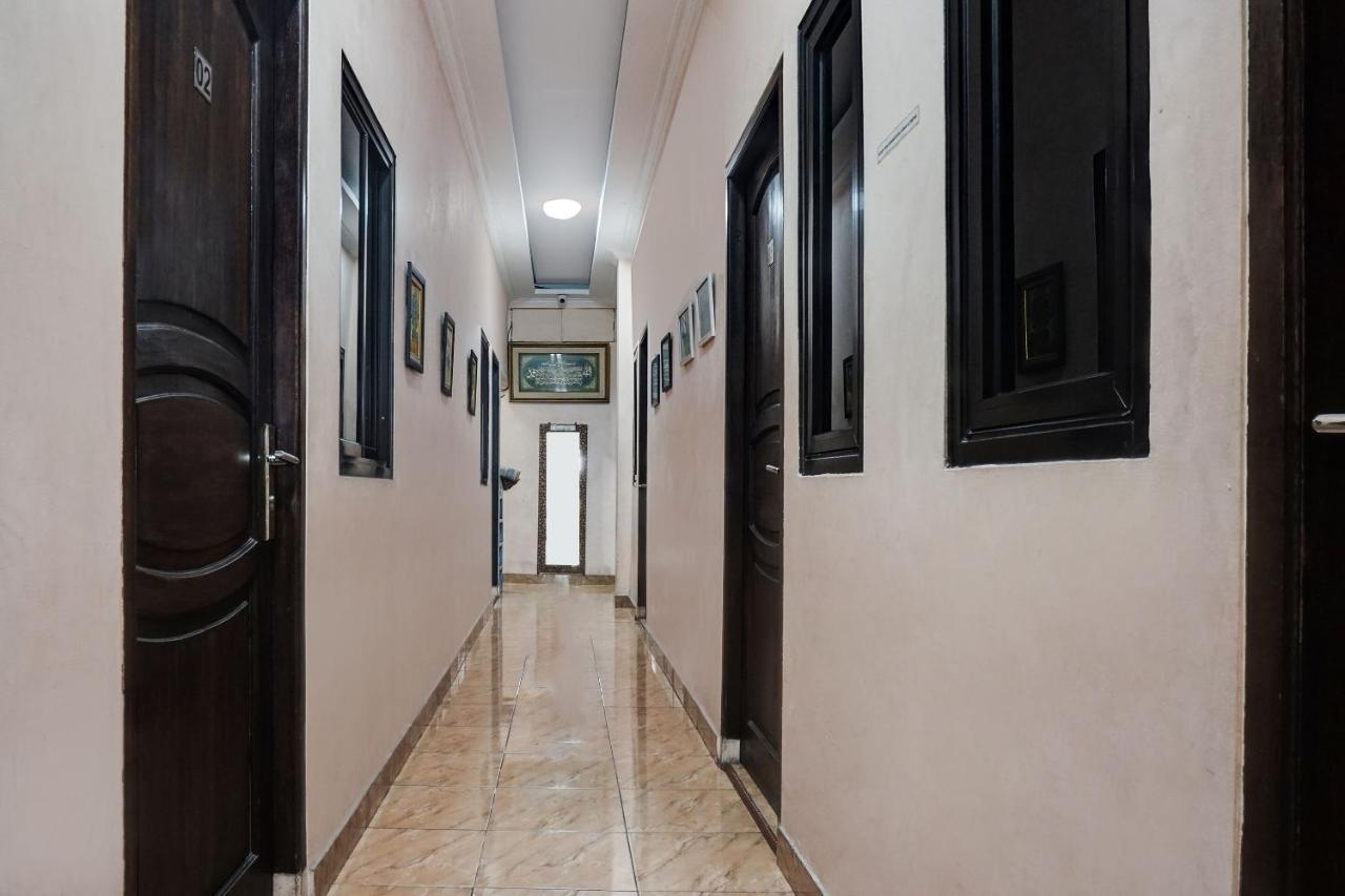 Oyo 91754 Wisma Tiqita Syariah Jakarta Exterior photo